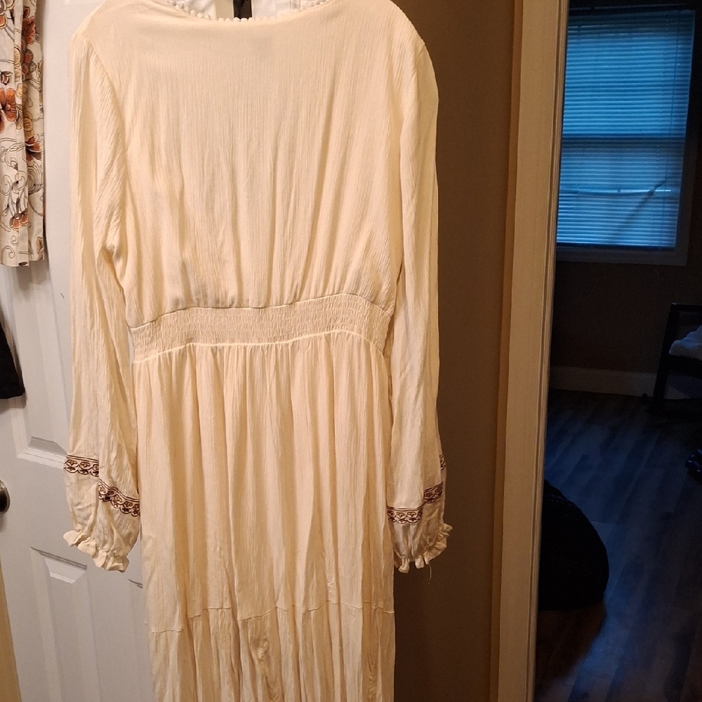 NWT -Blue Rain Cream & Berry Long Sleeve Guaze Dress - Picture 8 of 8